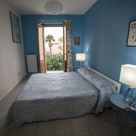 Pensione Clelia 1 شقة إبولي